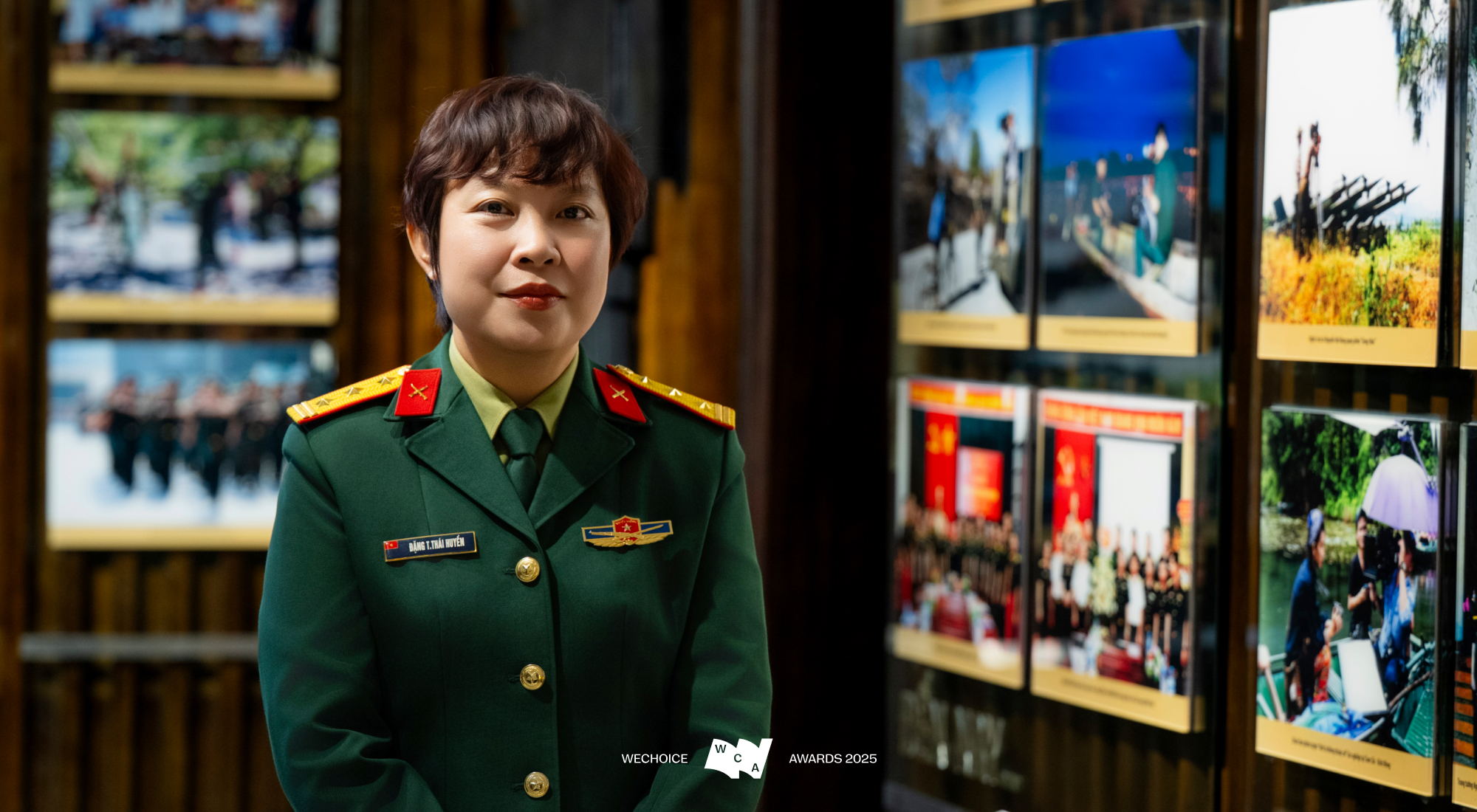 Mưa Đỏ giống như một chiến dịch - nơi mỗi cảnh quay là một nhiệm vụ, mỗi quyết định đều mang ý nghĩa như “là một nén tâm nhang để tri ân các anh hùng liệt sĩ” - Ảnh 7.