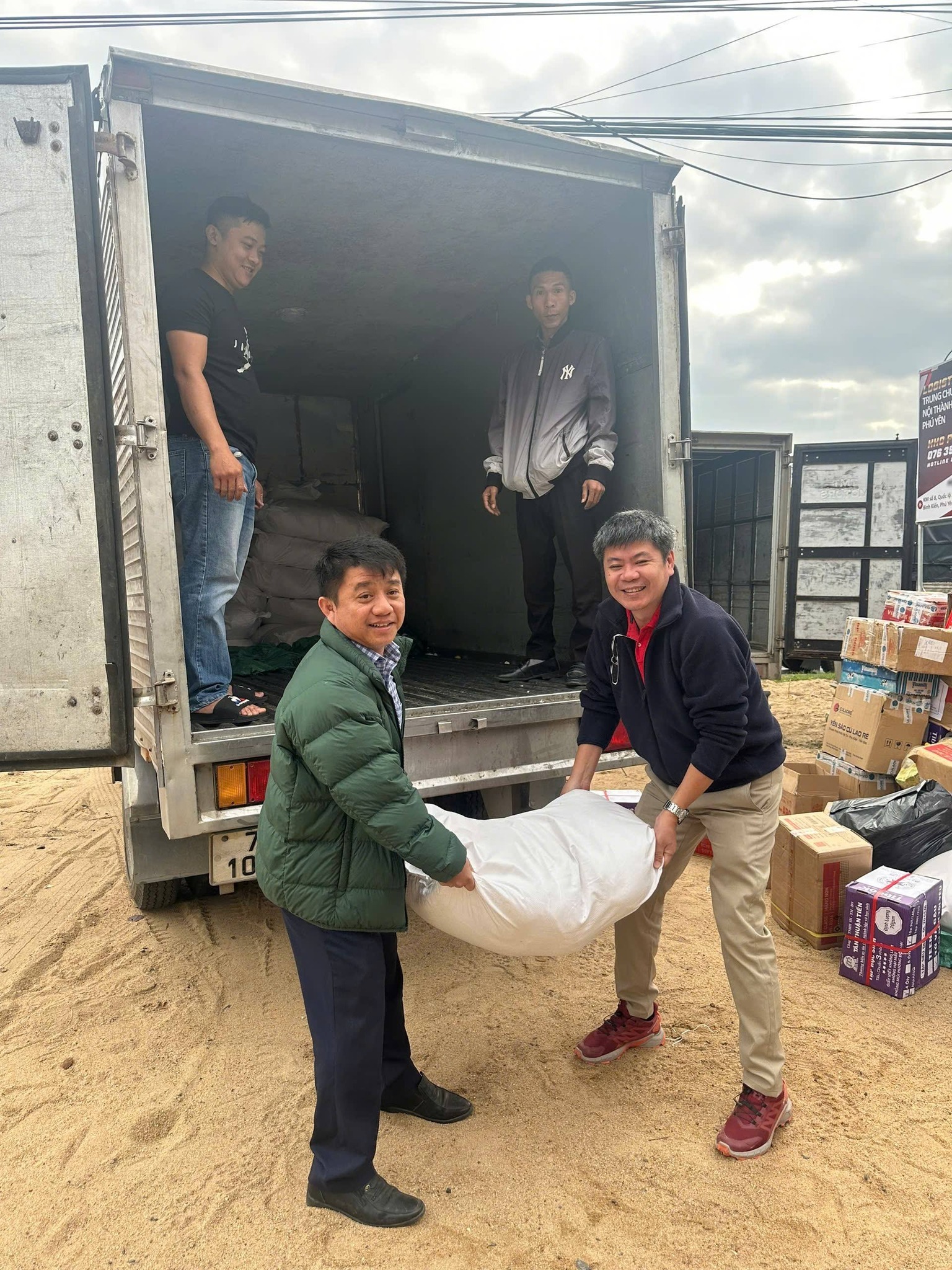 Hành trình gần 20 năm của “Huy Nguyễn thời tiết’ và cuộc chiến thầm lặng với tin giả thiên tai - Ảnh 3.