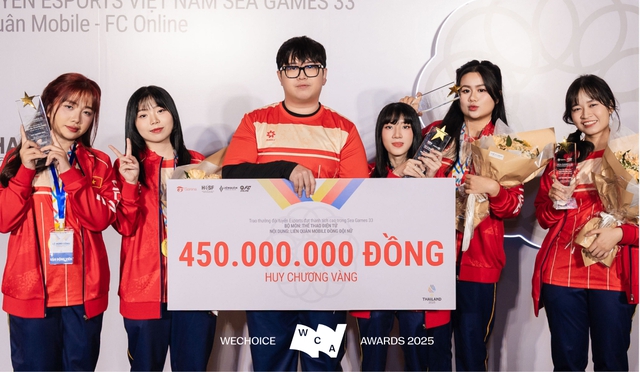 Cách những tuyển thủ nữ Liên Quân Mobile Việt Nam 'chiến đấu' cho đam mê của mình : “Bố mẹ cho con 2 tuần, được thì đi Seagames, không được về đi làm lại” - Ảnh 1.