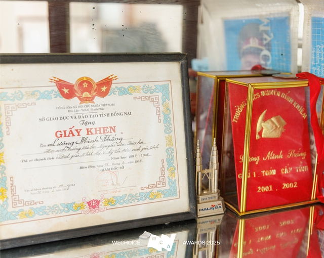 Chân dung tiến sĩ Việt trong “vùng lõi” của AI: Khi chúng ta không còn đứng sau, mà là người cùng kiến tạo tương lai  - Ảnh 1.