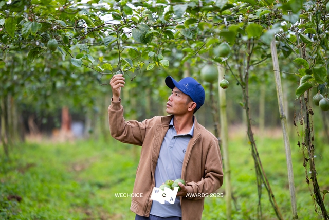 Không có phương án B: Cuộc cứu người phi thường giữa dòng lũ bằng chiếc drone phun thuốc - Ảnh 1.