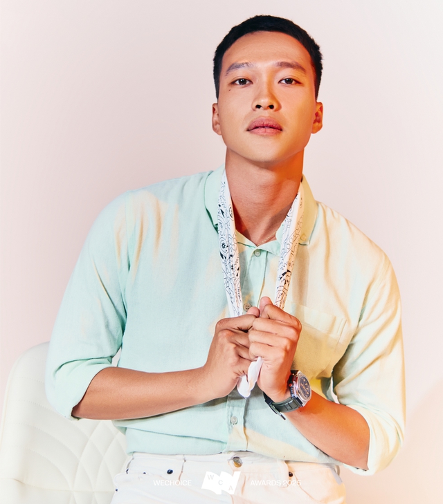 Mưa Đỏ giống như một chiến dịch - nơi mỗi cảnh quay là một nhiệm vụ, mỗi quyết định đều mang ý nghĩa như “là một nén tâm nhang để tri ân các anh hùng liệt sĩ” - Ảnh 2.