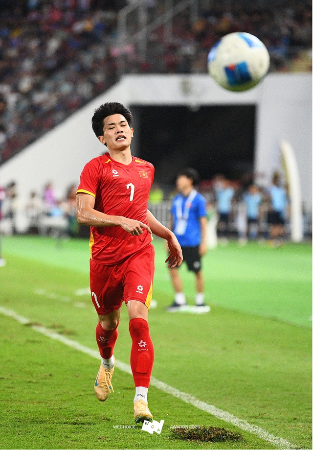 Đình Bắc: GenZ bản lĩnh của những khoảnh khắc quyết định, để cùng viết tiếp hành trình dài cho bóng đá Việt Nam - Ảnh 1.