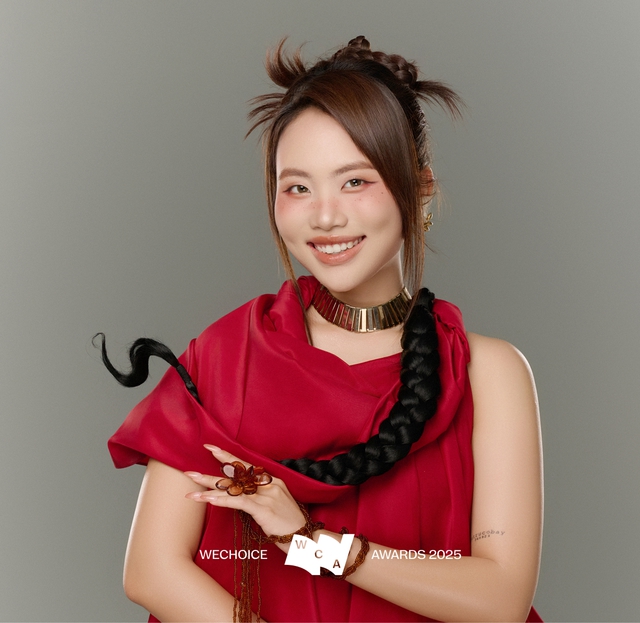 Từ “chị Bảy dân ca” đến Phương Mỹ Chi - cô gái 22 tuổi mang cả “vũ trụ cò bay” vươn ra ngoài biên giới Việt Nam - Ảnh 2.